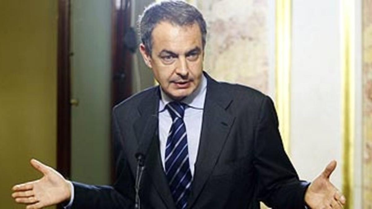 Zapatero, durante su intervención en el Congreso.