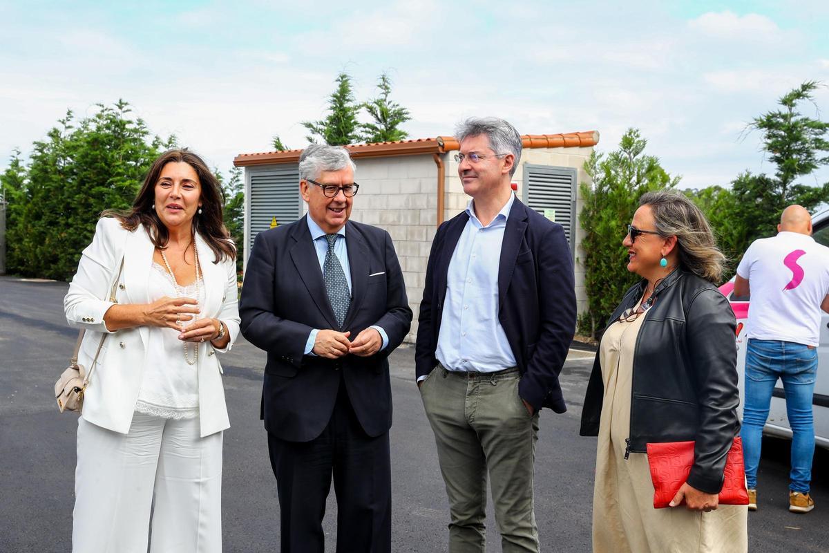 Así se presentó en O Grove la planta de producción de aceite de atún que se enviará a Japón.