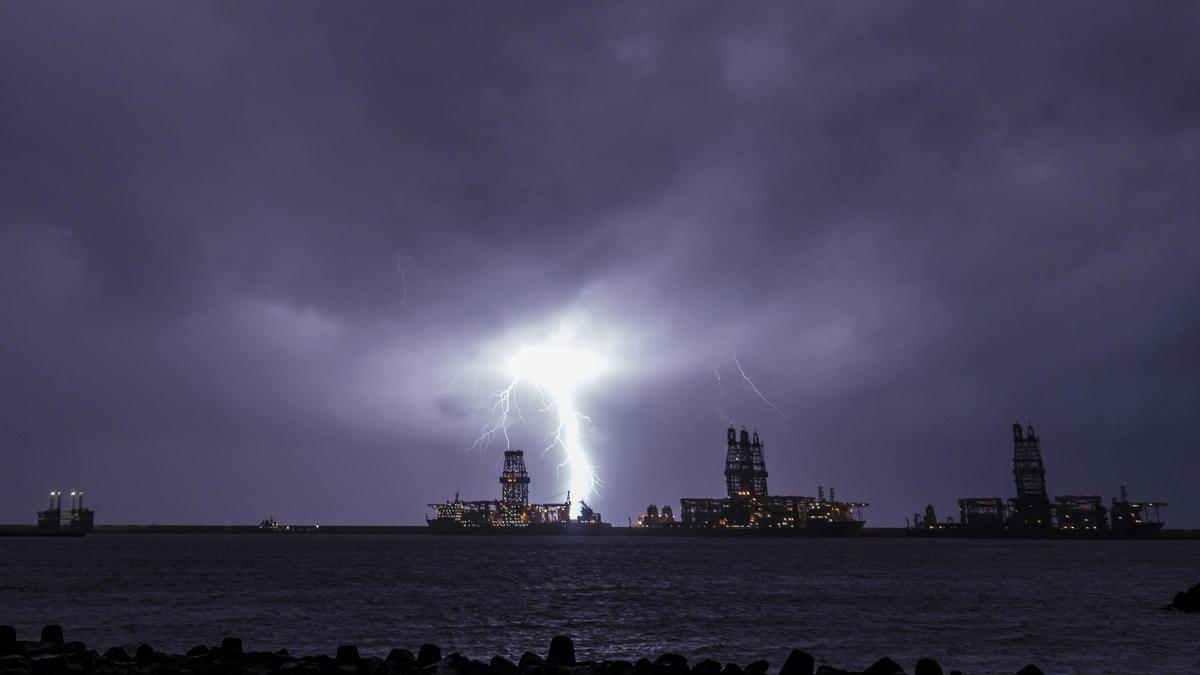 La borrasca Emilia, al seu pas per Las Palmas.