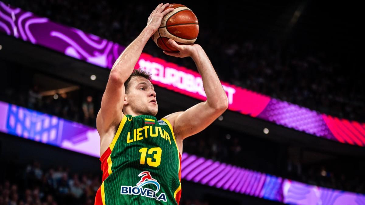 Rokas Jokubaitis, en el último partido con Lituania
