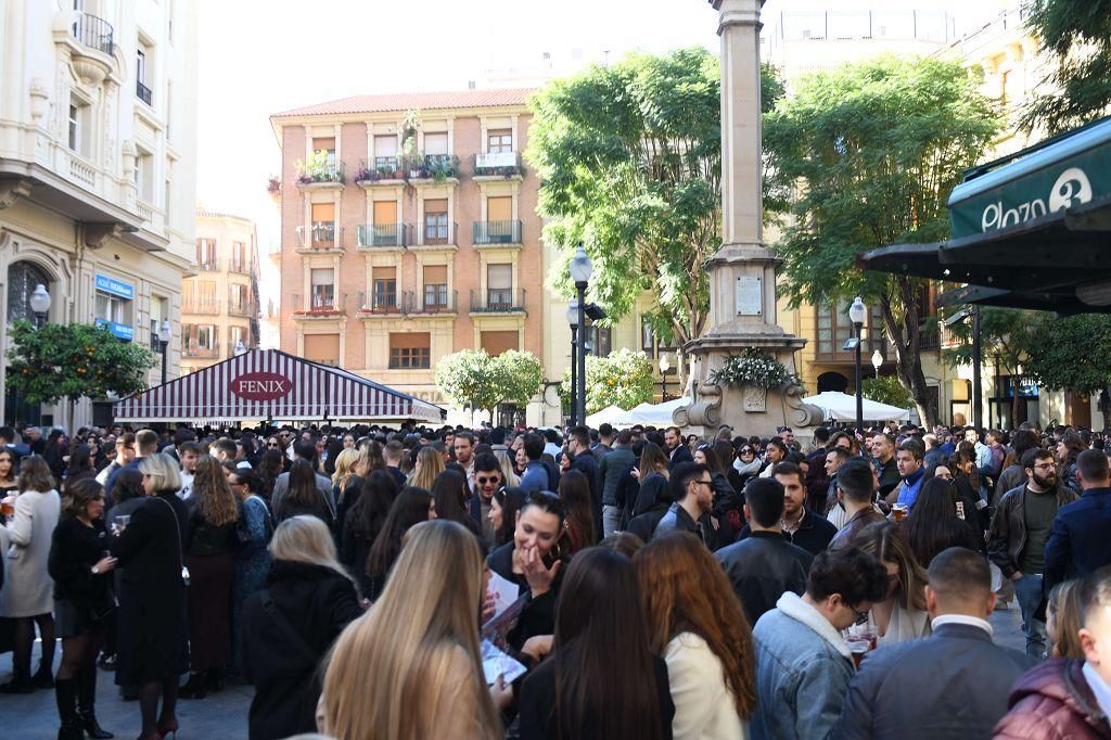 Murcia se echa a las calles durante el tardeo de Nochebuena