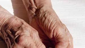 El problema de donar diners en efectiu als fills (Hisenda pot anar darrere teu)