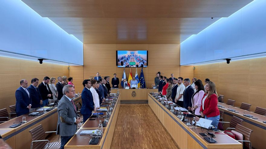 Tenerife propone una ecotasa para los espacios naturales pero rechaza el cobro al turista por pernoctar
