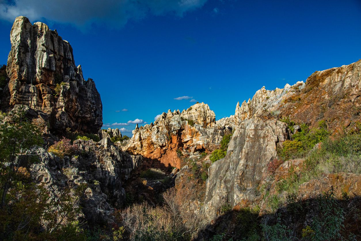 Rocas de granito en el Cerro del Hierro