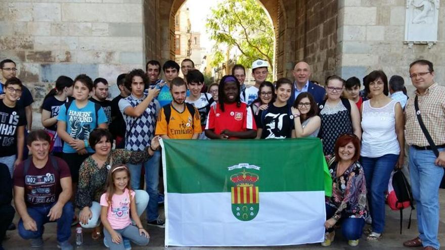 Estudiantes del María Blasco y el Canastell visitan el Palau de la Generalitat