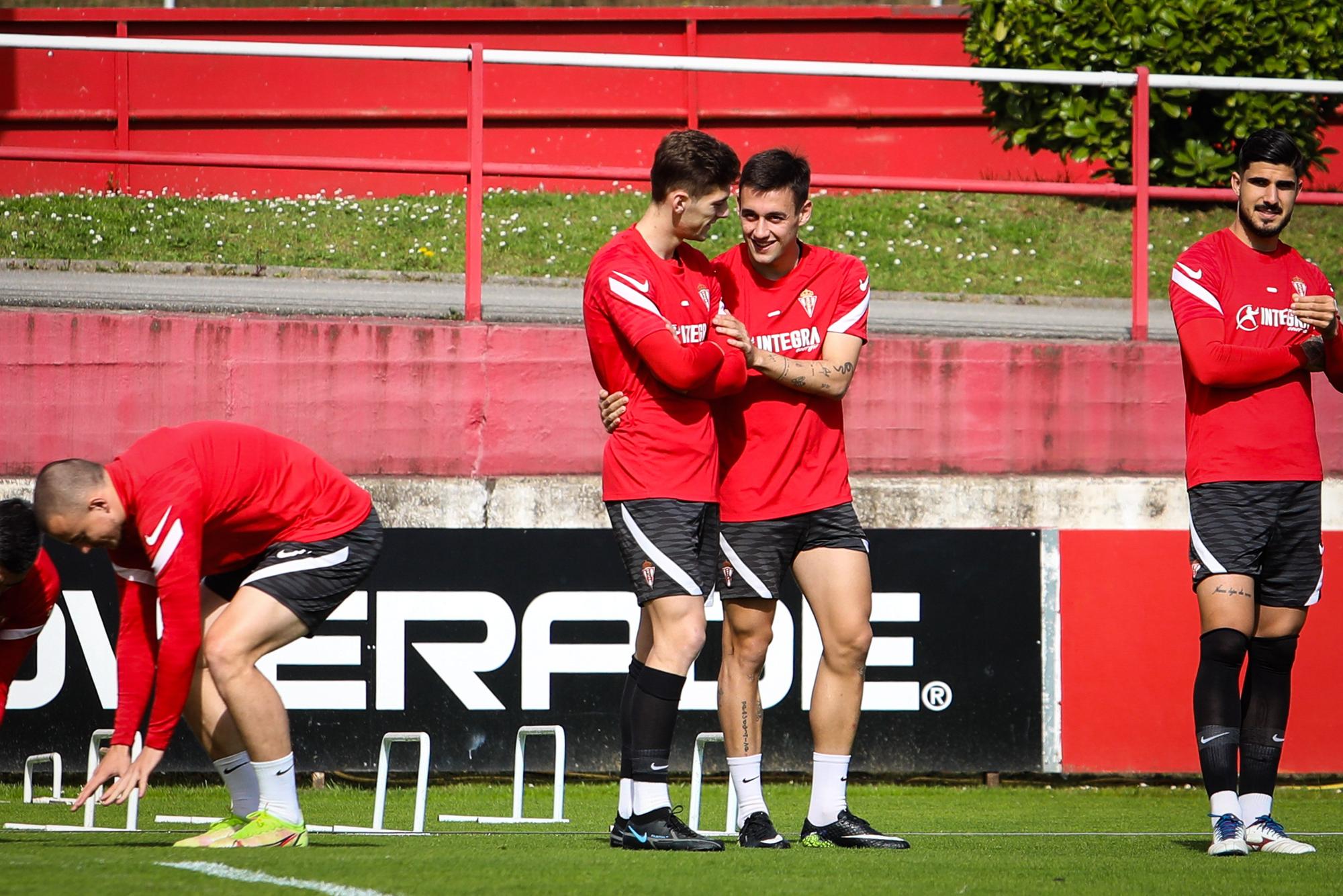 En imágenes: entrenamiento del Sporting en Mareo