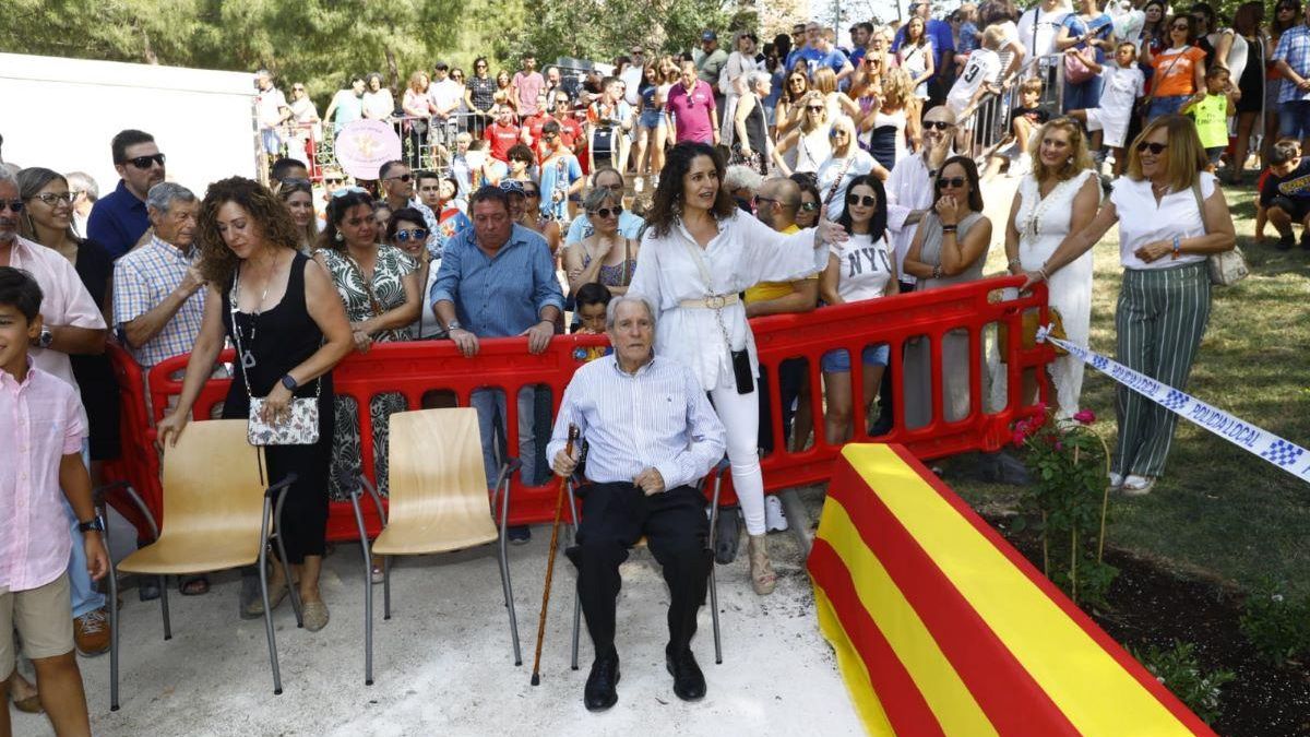 Jesús Pérez, muy emocionado, en un momento del homenaje