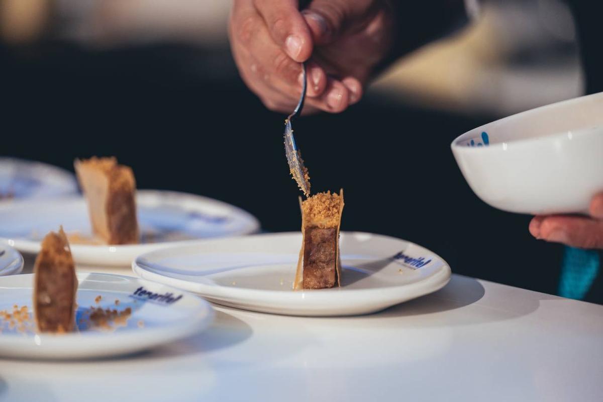 Txinet el pincho que hermana Euskai con Canarias.