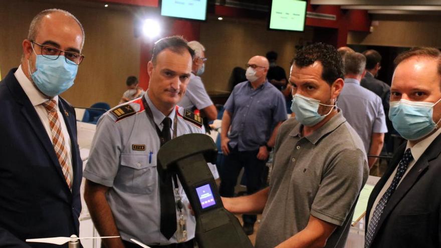 Els Mossos creen tres «cúpules» antidrons a Barcelona, l&#039;aeroport del Prat i la petroquímica de Tarragona