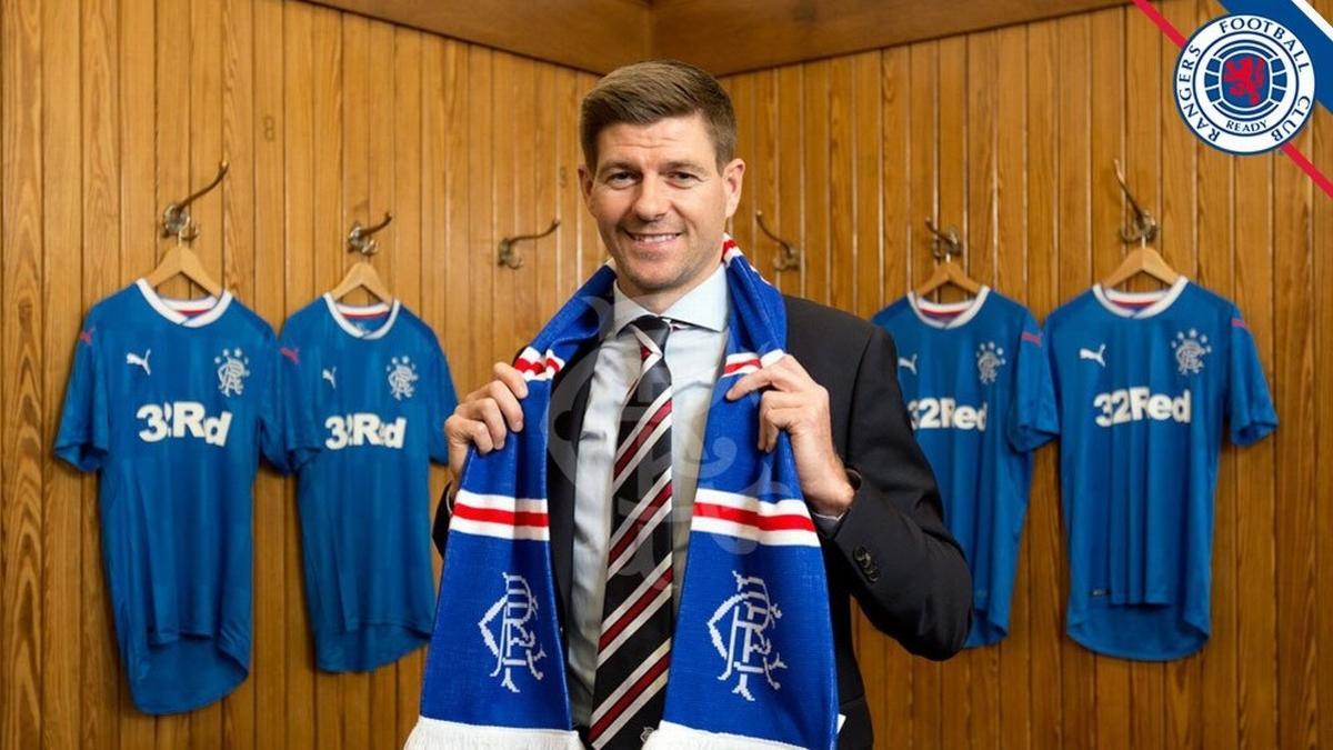 Gerrard, en el vestuario de los Rangers.