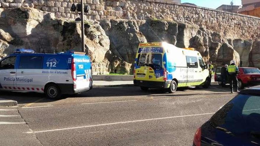 Intervención del 112 en un accidente de tráfico en Zamora.