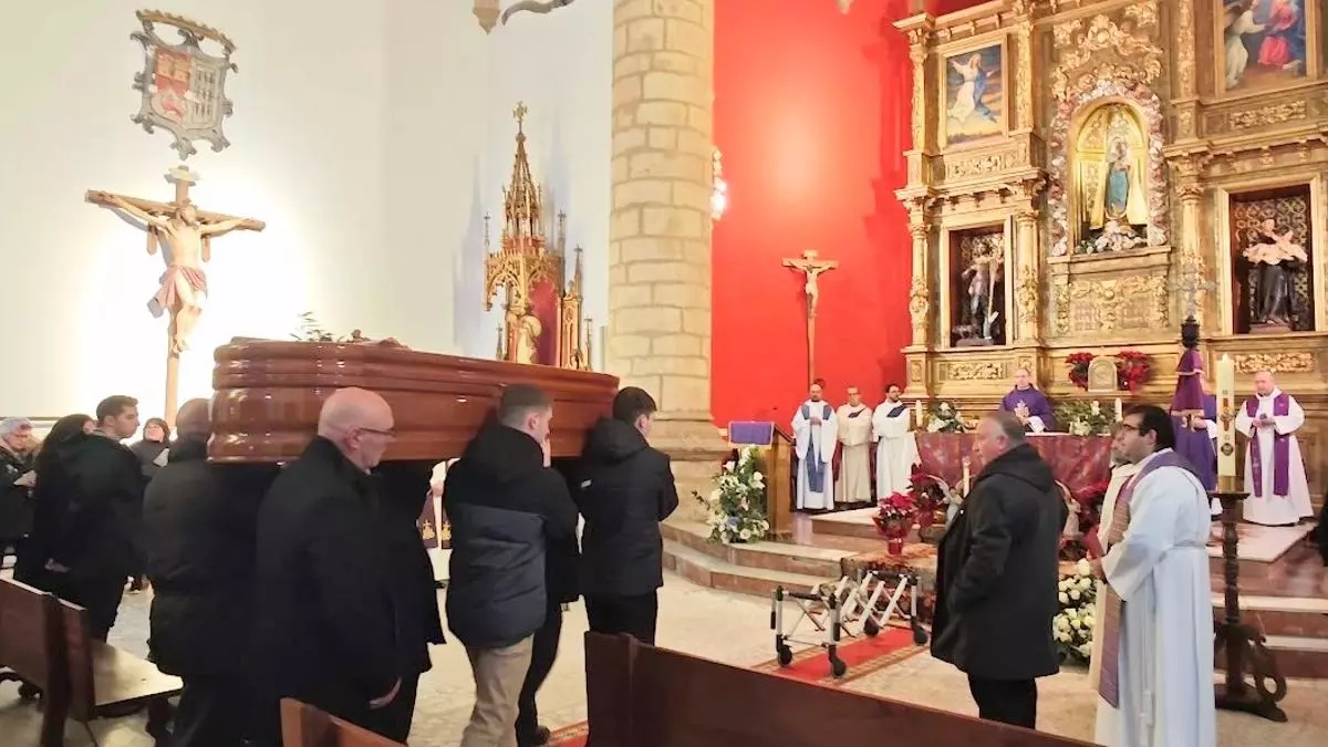 Emocionado adiós a Domingo Dacosta, un alistano que deja huella