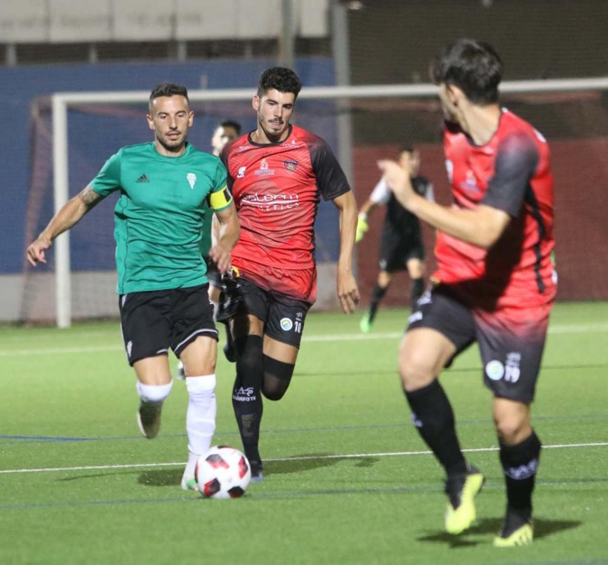 Victoria del Córdoba CF en Puente Genil