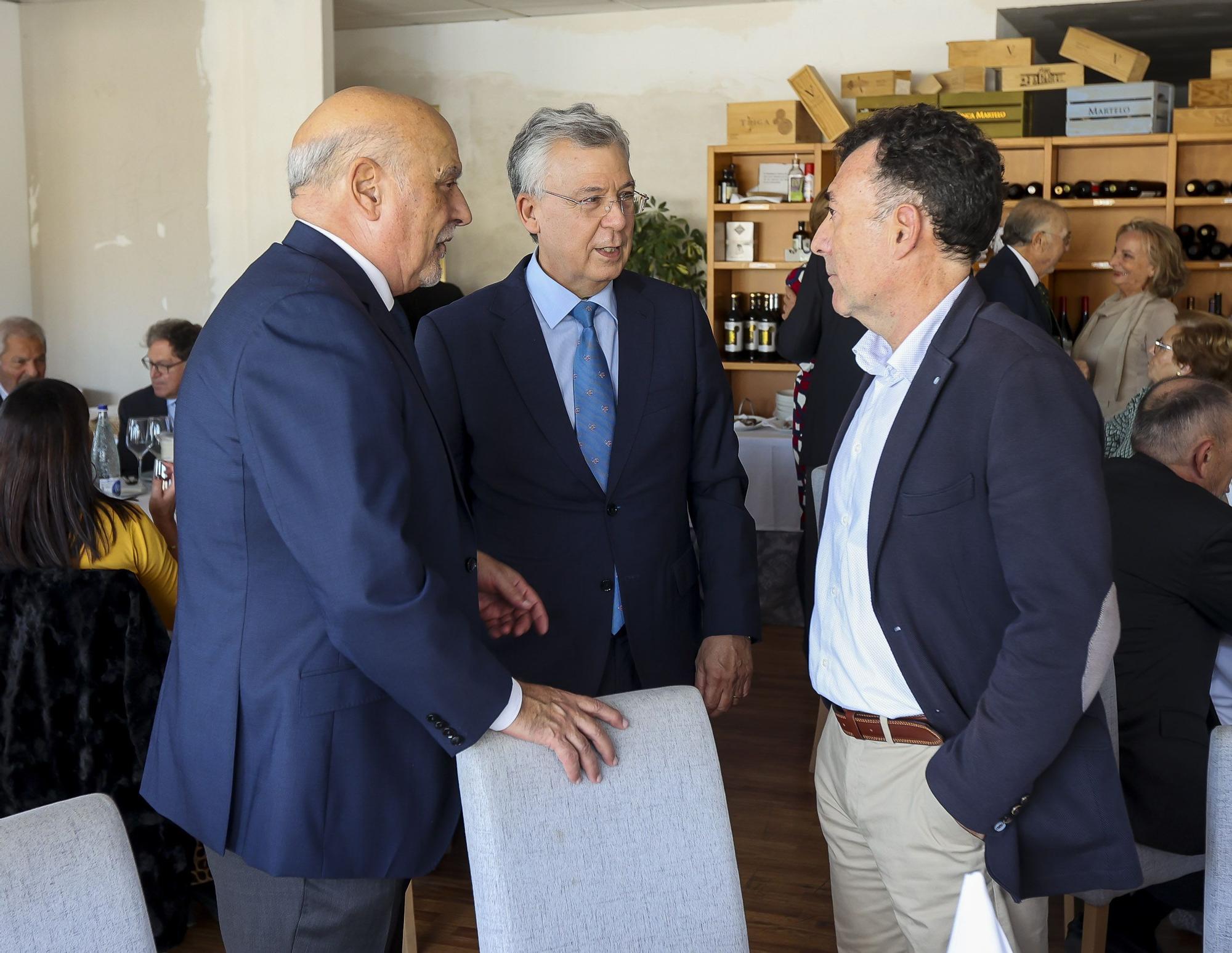 Comida despedida del magistrado de la Sección Sexta de la Audiencia Provincial José María Rives con motivo de su jubilación