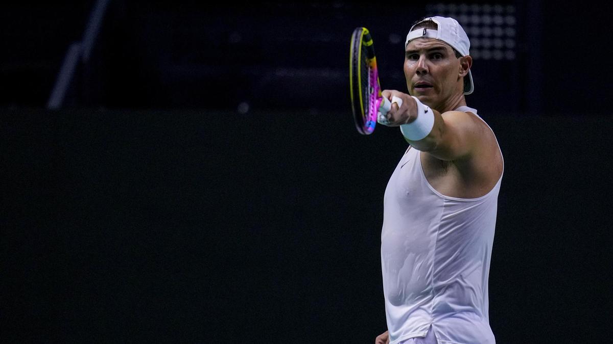 Nadal, en uno de los entrenamientos en Málaga
