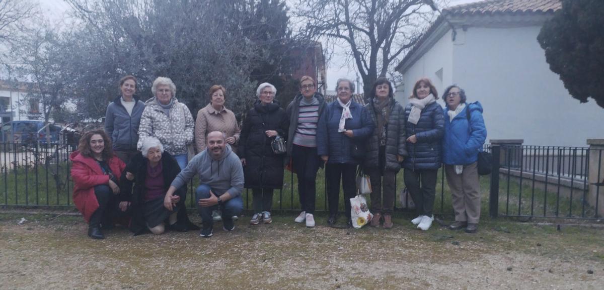 Grupo del Taller de ‘Recolectores’ en Belchite.