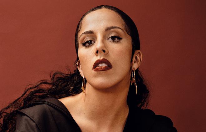 Sara Correia trae su fado regenerado y fiel a la esencia: "Es mi fe, mi catedral, y no lo elegí, sino que el fado me eligió a mí"