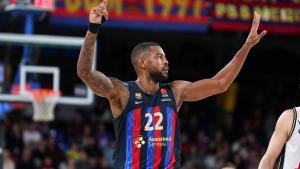 Higgins en el partido del FC Barcelona contra el Virtus de Bolonia