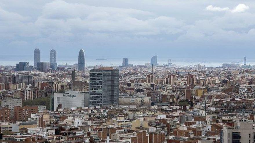 Las personas que respiran aire contaminado tienen más riesgo de alzhéimer