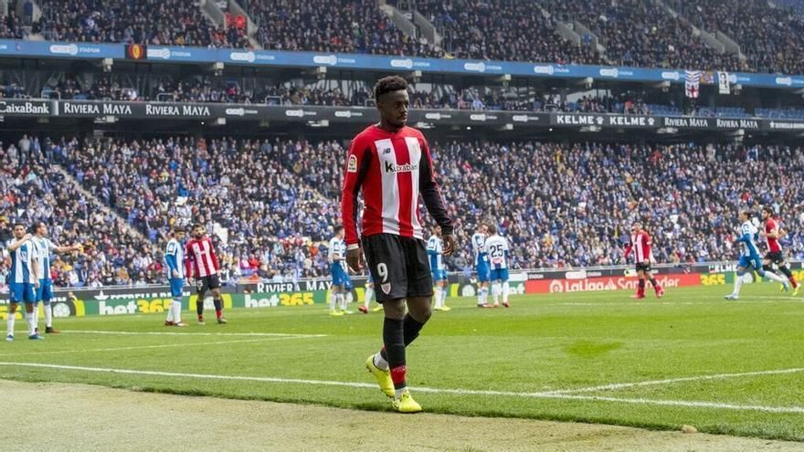 Iñaki Williams, en el campo del Espanyol.