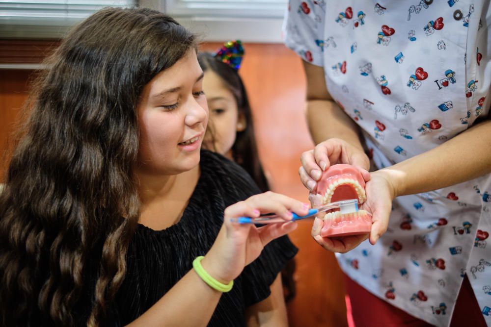 Primer campamento de verano dental de Canarias