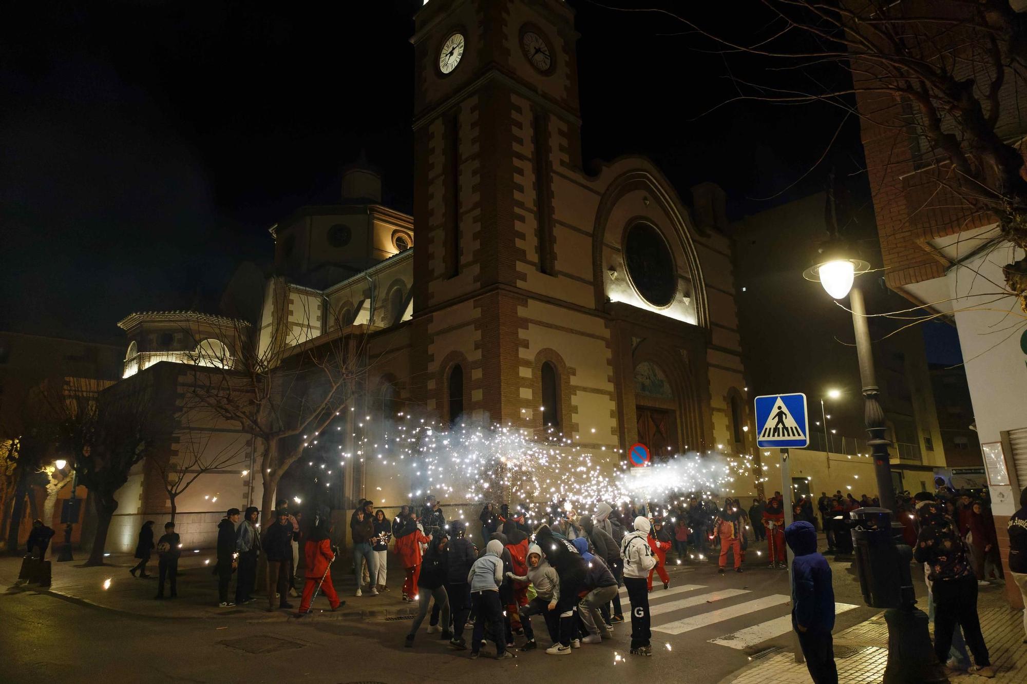 El Grau se despide del Carnaval con el Entierro de la Sardina