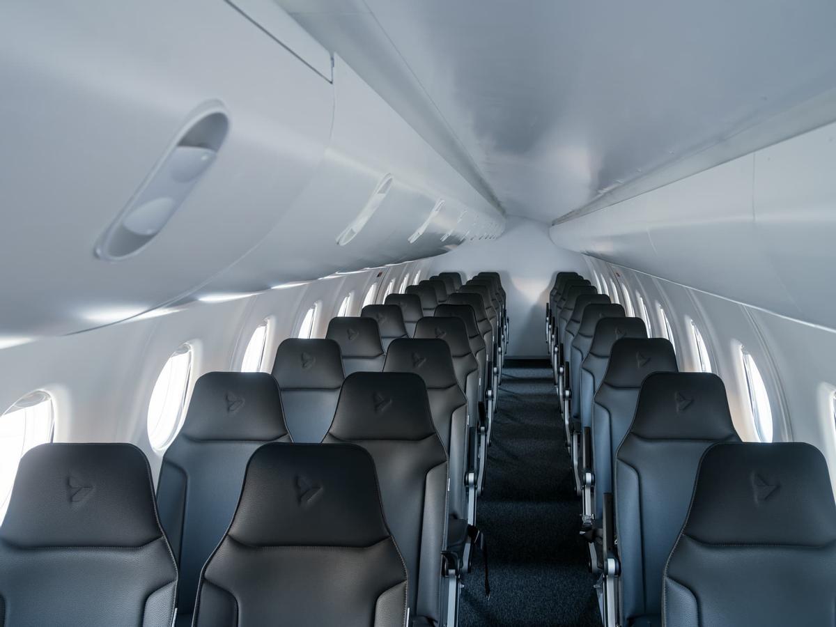 Interior del fuselaje, con los asientos de los pasajeros