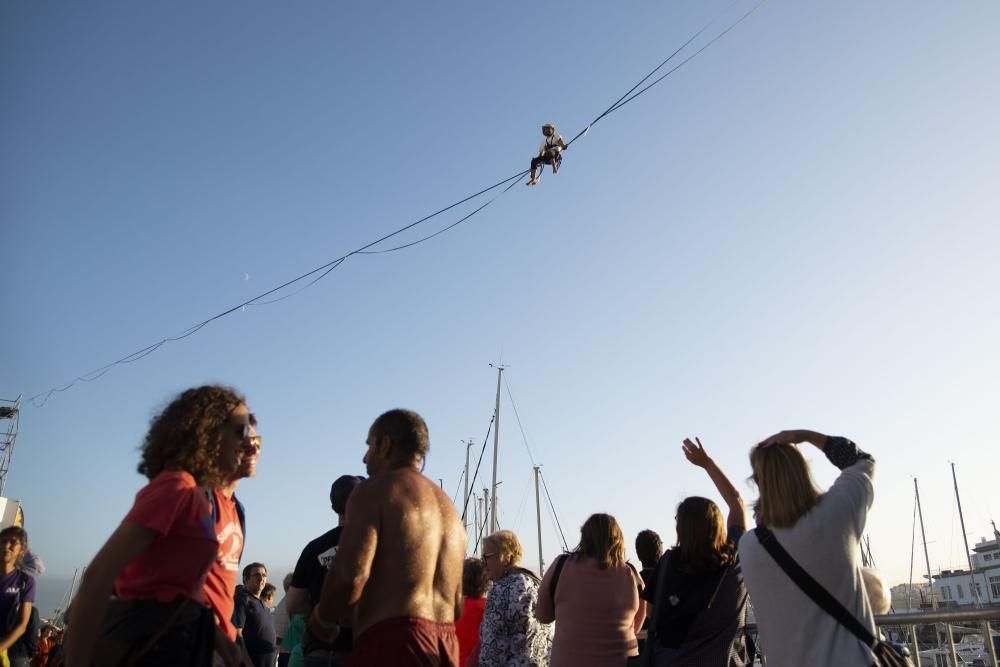 El festival reúne en A Coruña a más de 200 profesionales procedentes de 15 países que competirán en disciplinas como psicoblock, boulder o parkour.