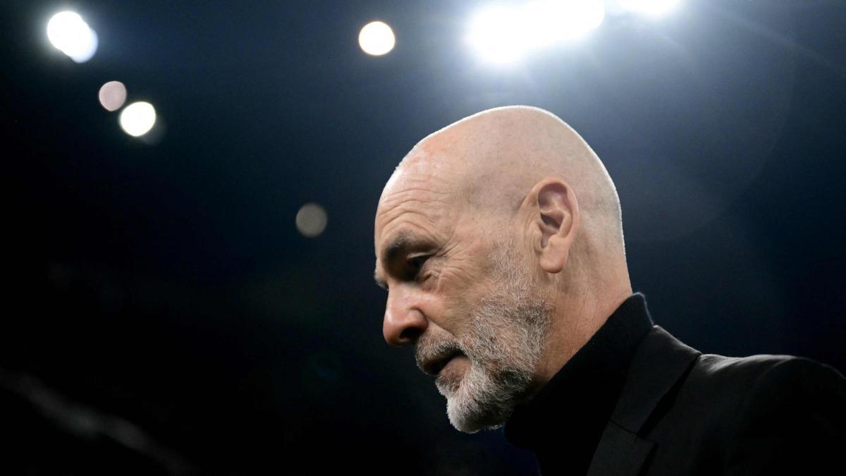 Pioli, el técnico del Milán, durante el derbi con el Inter