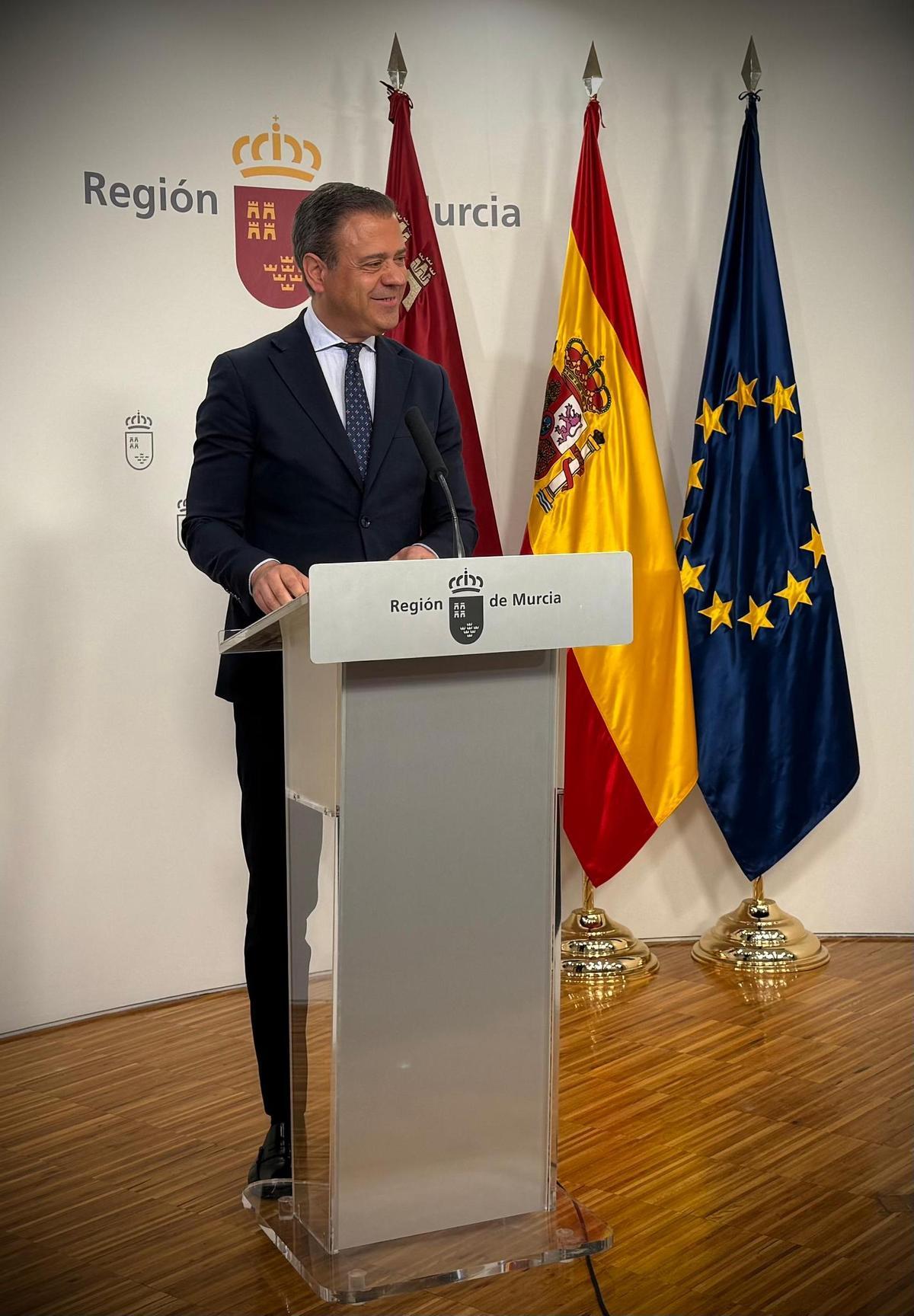 Marcos Ortuño, durante la rueda de prensa posterior al Consejo de Gobierno, este jueves.