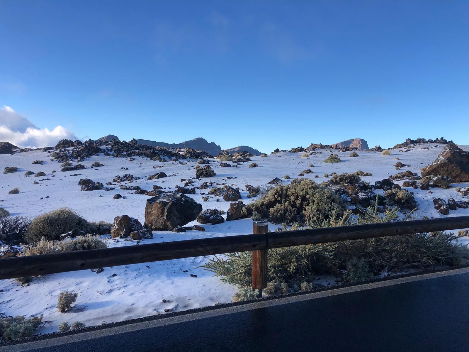 La nieve que trajo la DANA al Teide