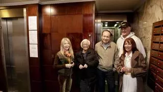 Fin al "secuestro" del edificio de 13 plantas de Gijón que ha estado dos meses y medio sin ascensor