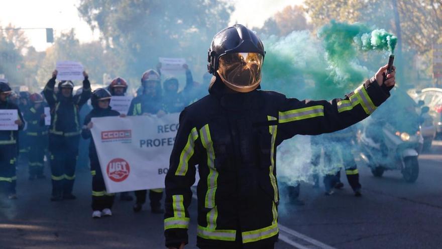 Los bomberos del Consorcio se manifiestan para pedir que se cumplan las mejoras prometidas