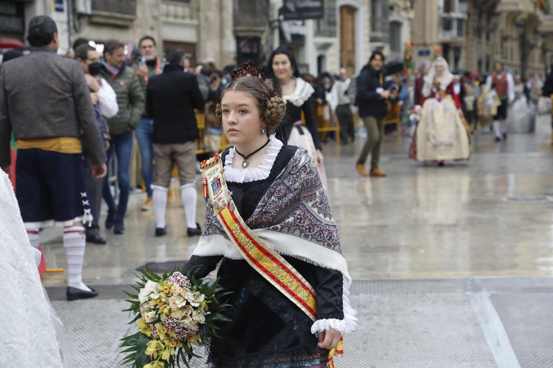 Búscate en el primer día de ofrenda por la calle de Quart (entre las 17:00 a las 18:00 horas)