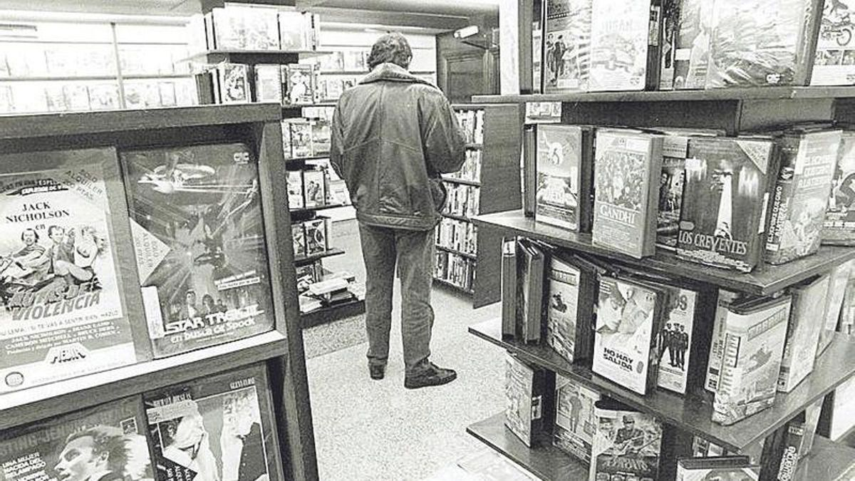 Un videoclub de Barcelona el 1991