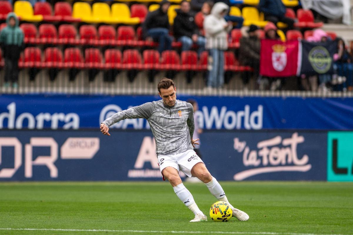 En imágenes: las fotos del partido entre el Andorra y el Sporting de Gijón