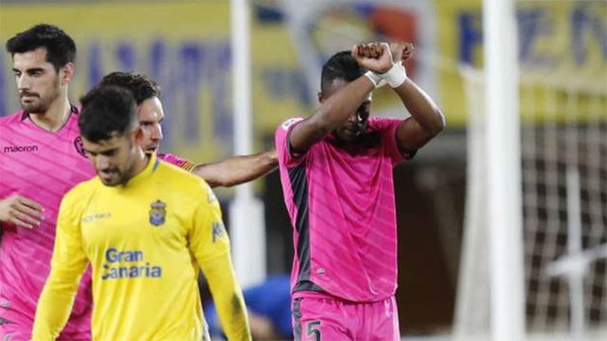 LALIGA | UD Las Palmas - Levante (0-2): La triste celebración de Doukouré