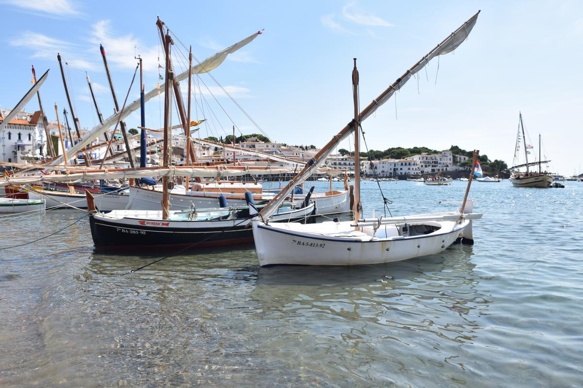 Barques a la platja Barques a la platja