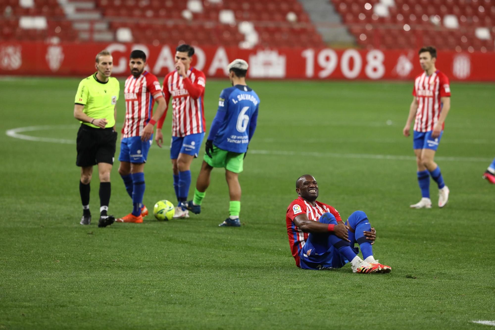 El Sporting-Fuenlabrada, en imágenes