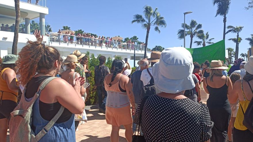 La manifestación del 20-O se salda en Gran Canaria con un detenido