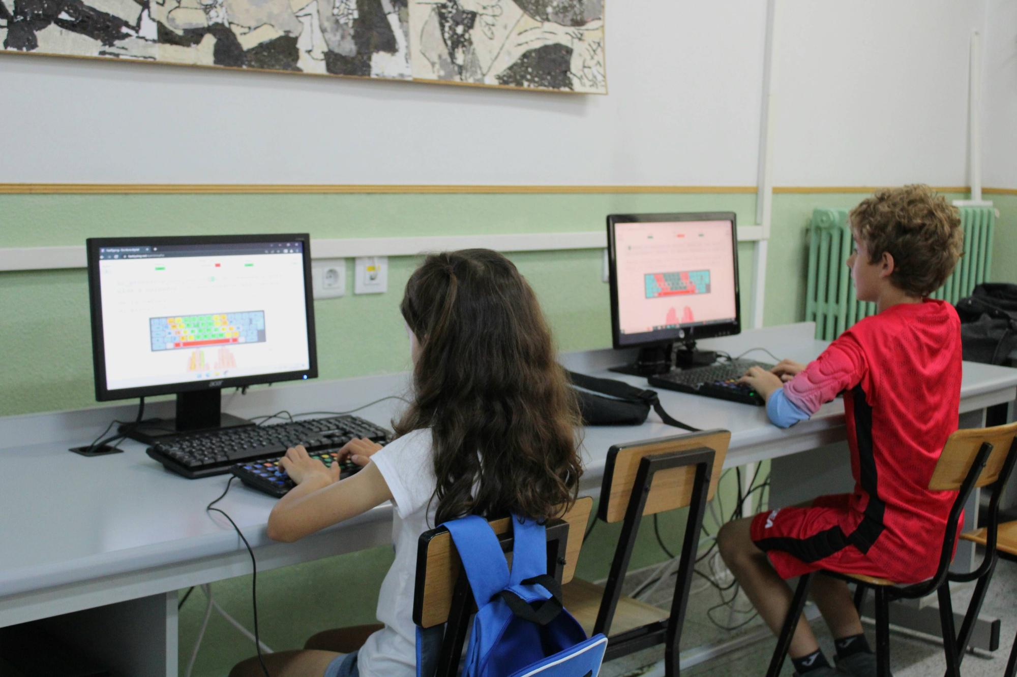 El torneo de escritura digital del colegio San Vicente de Gijón, en imágenes