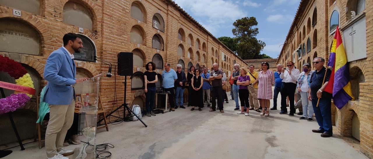 La Secció Segona, on descansen les restes del doctor Peset, va acollir l&#039;acte d&#039;homenatge.