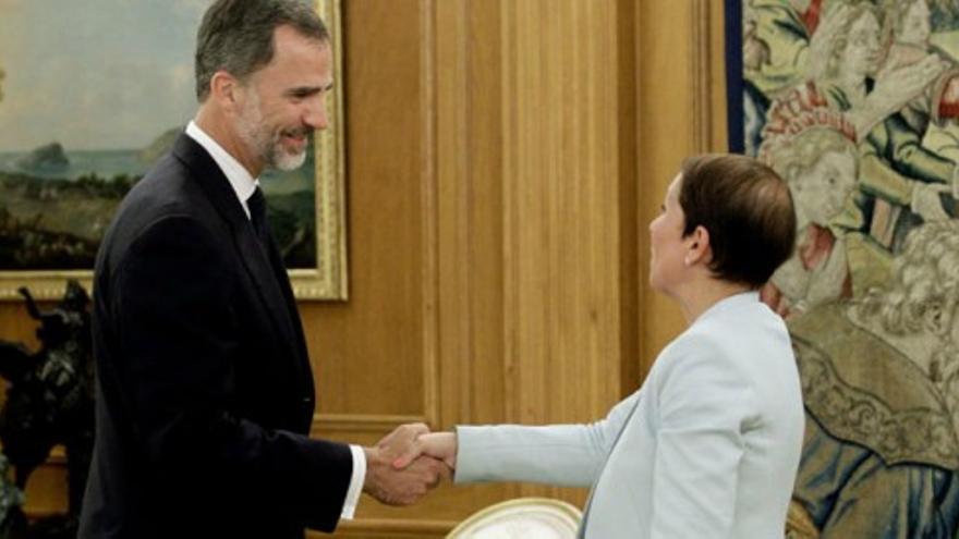 Felipe VI recibe a Uxue Barkos