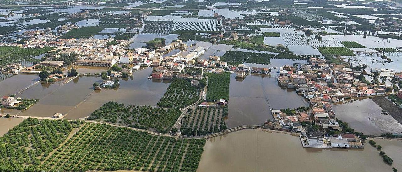 Vista aérea de las inundaciones en la Vega Baja tras la DANA del mes de septiembre.