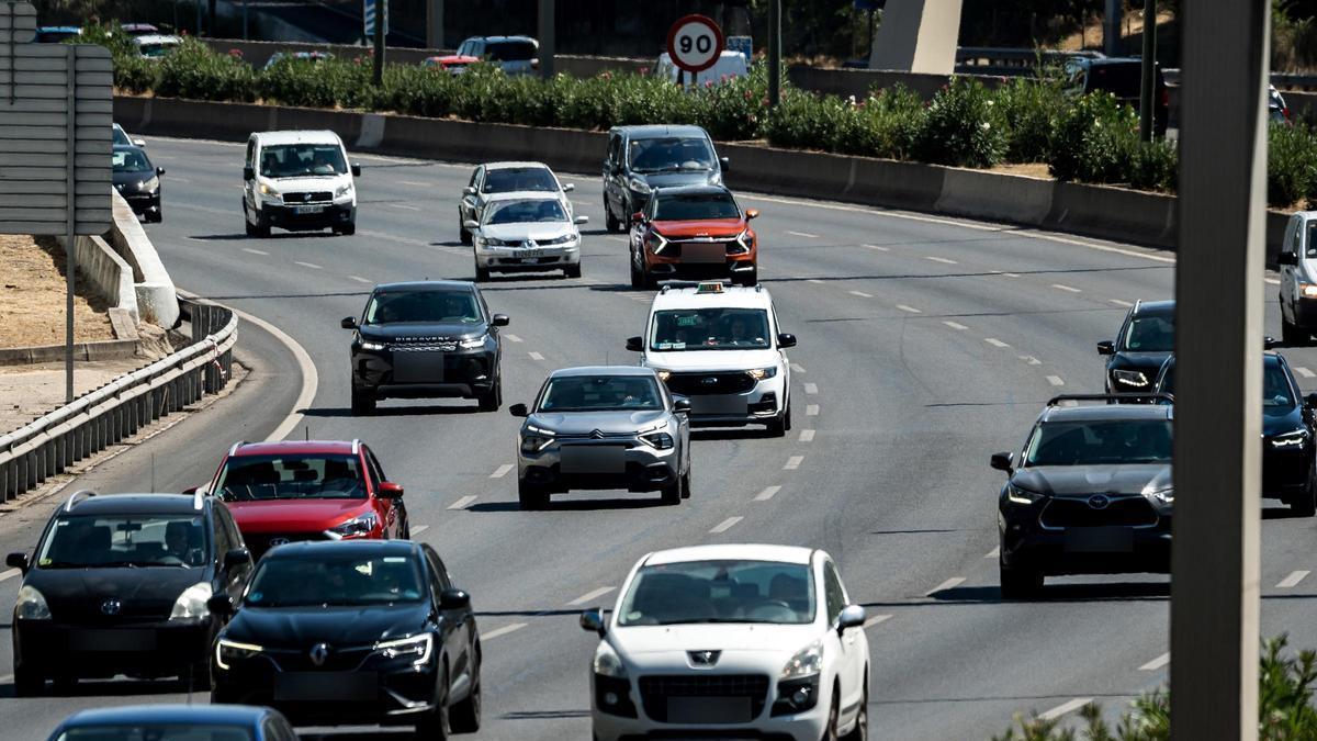 Vehículos en la A3 en plena operación salida, el pasado 31de julio.