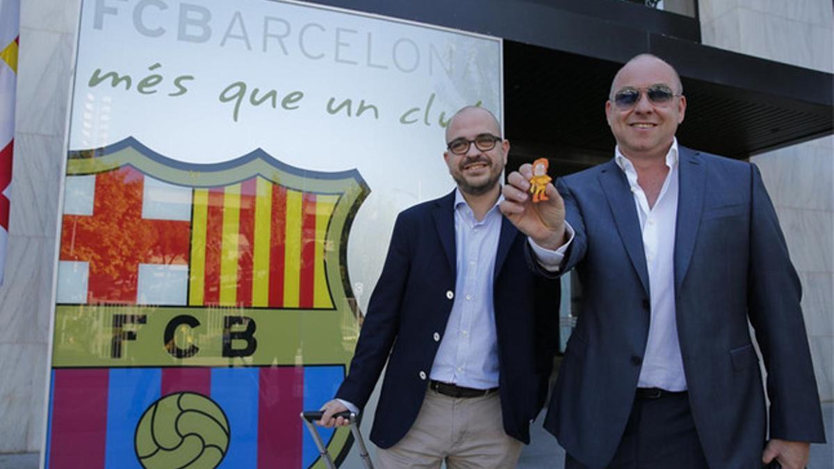 Jordi Farré y Lawrence Walton, presidente de Botemanía, en las oficinas del Camp Nou