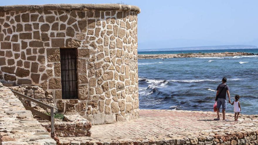 Torre del Embarcadero de la La Mata, origen de la pedanía de Torrevieja