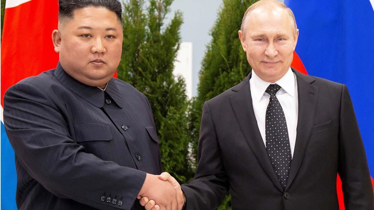 Putin y Kim Jong-un se reúnen en Vladivostok.