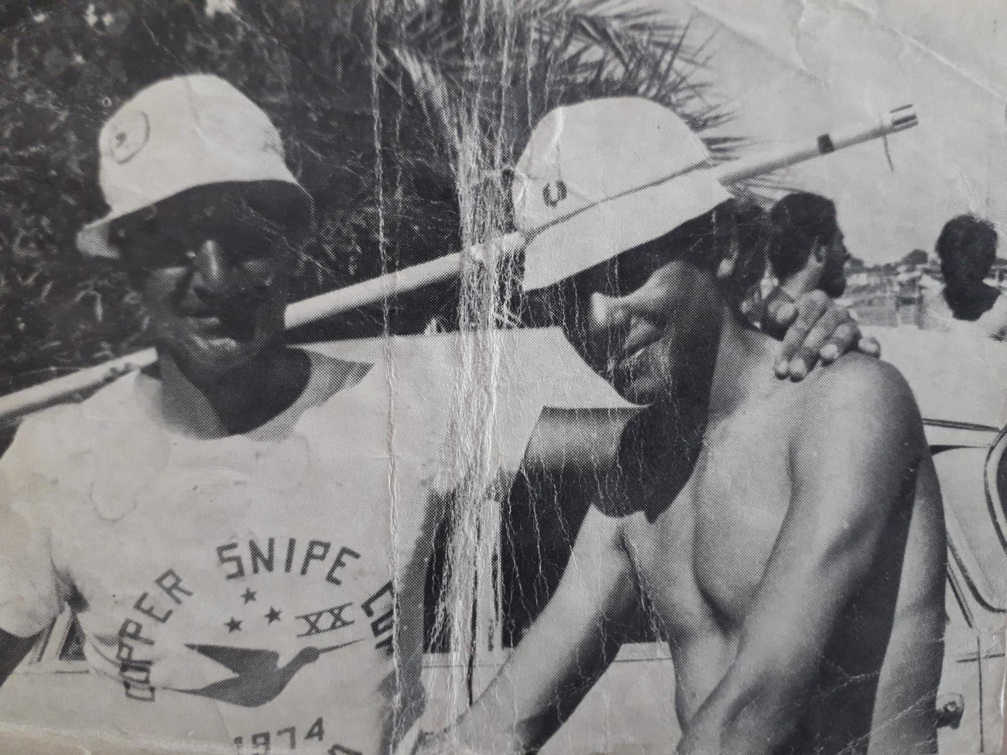 Fernando Massó, con un joven Francisco Cristos.