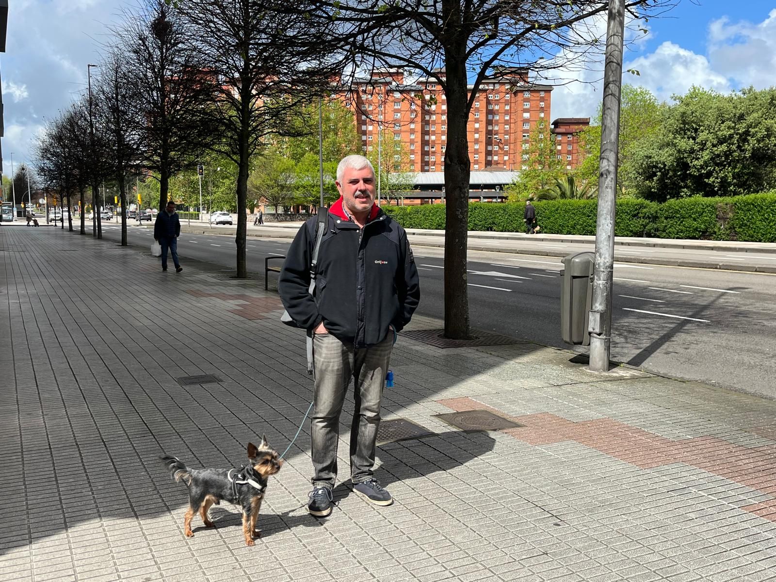Moreda, el "barrio joven" a escasos minutos del centro de Gijón que quiere seguir brillando (en imágenes)